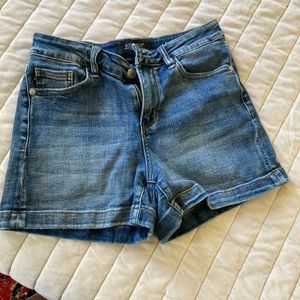 COPY - Judy blue shorts
